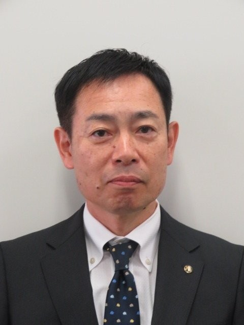 西尾徹