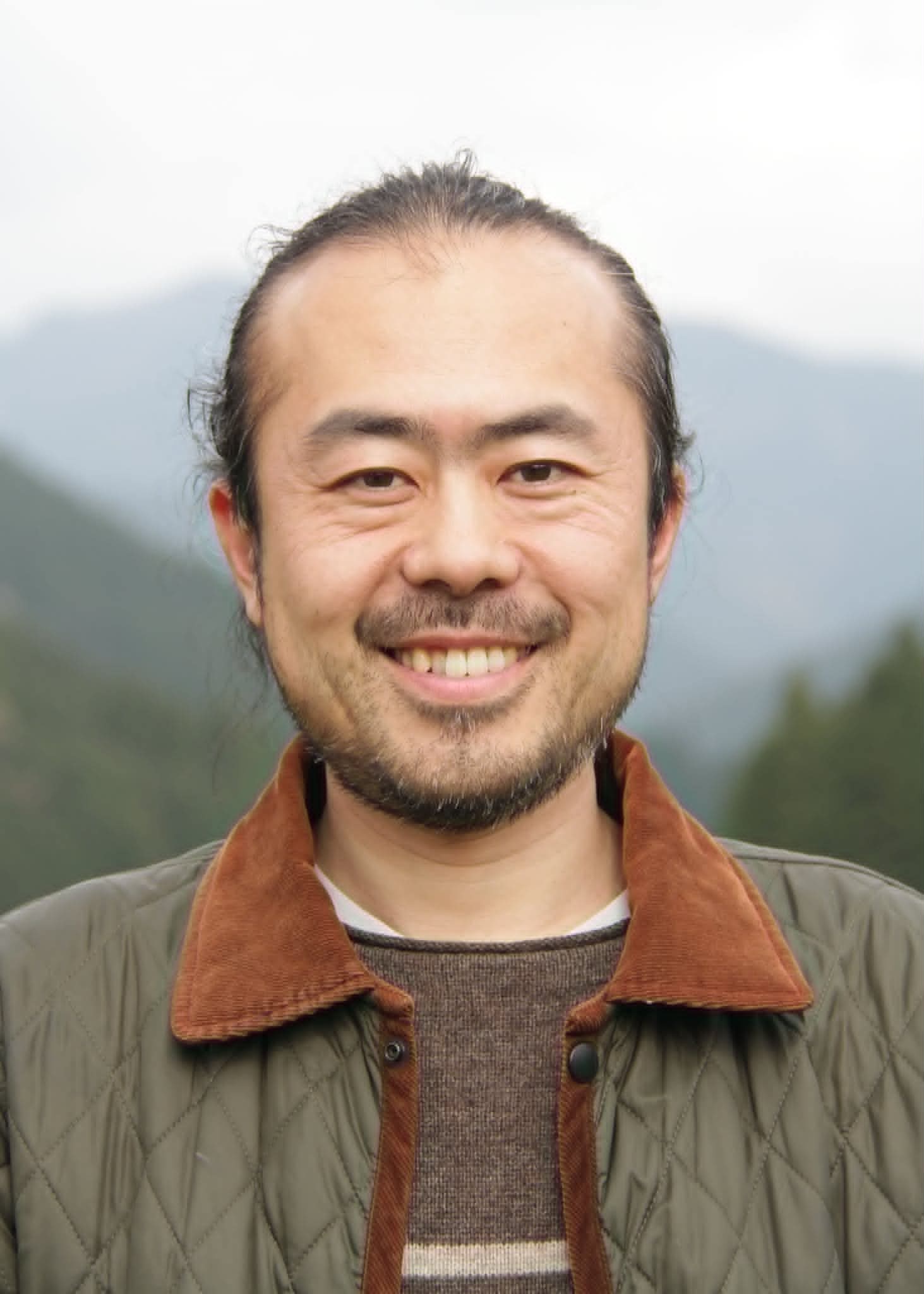 米井啓